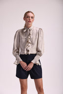 Camisa Feminina de Seda Gola Padre - Luiza